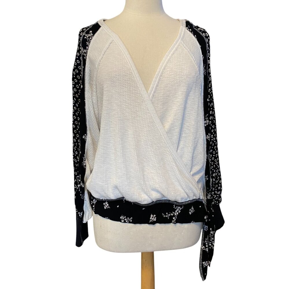 Free People Auxton Floral Waffle Thermal Wrap Shirt Cowgirl Cottagecore Boho-L
